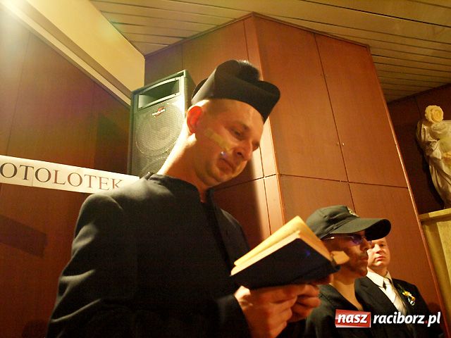 Zdjęcie w galerii na portalu naszraciborz.pl: Kabaretowe show w Tworkowie wiadomości z regionu