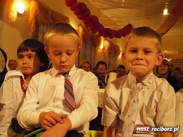 Zdjęcie w galerii na portalu naszraciborz.pl: Kabaretowe show w Tworkowie wiadomości z regionu