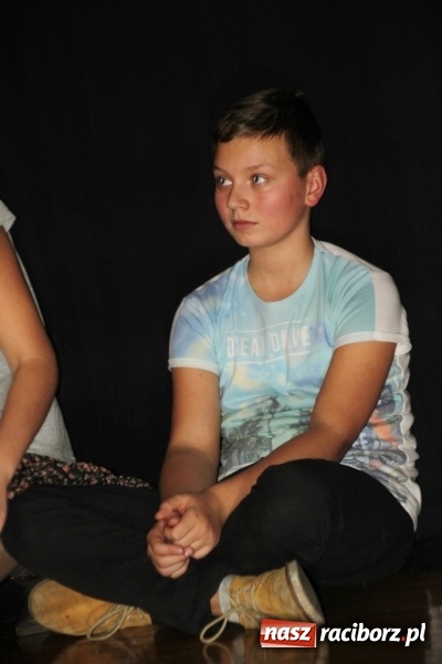 Zdjęcie w galerii na portalu naszraciborz.pl: Młodzi adepci sztuki aktorskiej rozbawili do łez  wiadomości z regionu