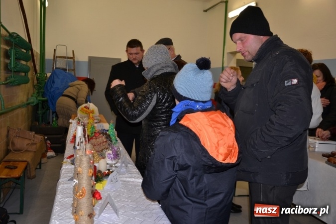 Zdjęcie w galerii na portalu naszraciborz.pl: Weihnachtsmarkt w Bolesławiu wiadomości z regionu