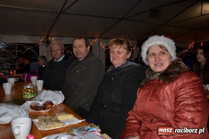 Zdjęcie w galerii na portalu naszraciborz.pl: Weihnachtsmarkt w Bolesławiu wiadomości z regionu