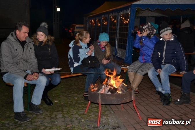 Zdjęcie w galerii na portalu naszraciborz.pl: Weihnachtsmarkt w Bolesławiu wiadomości z regionu
