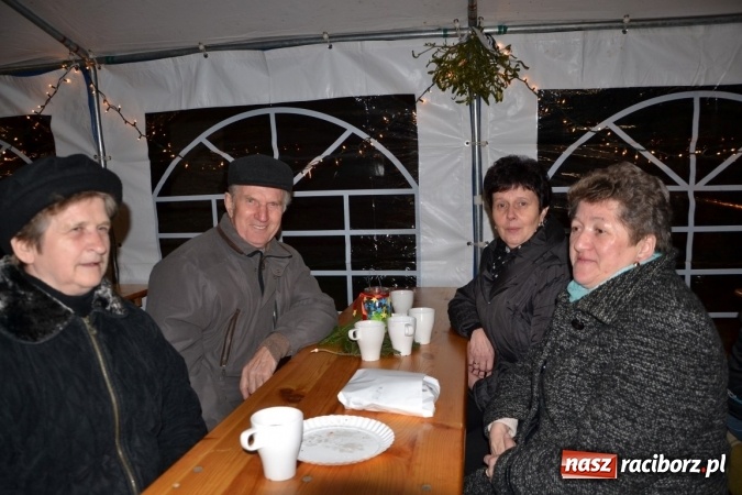 Zdjęcie w galerii na portalu naszraciborz.pl: Weihnachtsmarkt w Bolesławiu wiadomości z regionu