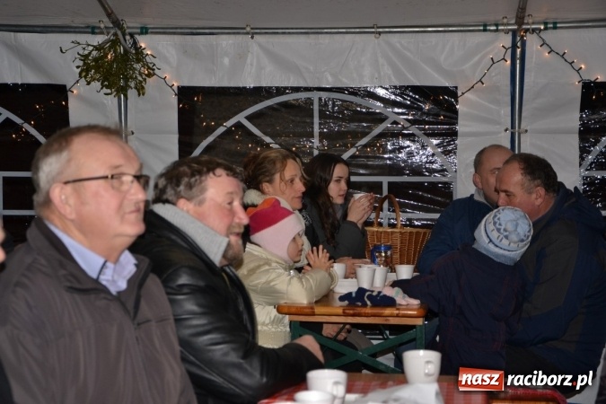 Zdjęcie w galerii na portalu naszraciborz.pl: Weihnachtsmarkt w Bolesławiu wiadomości z regionu