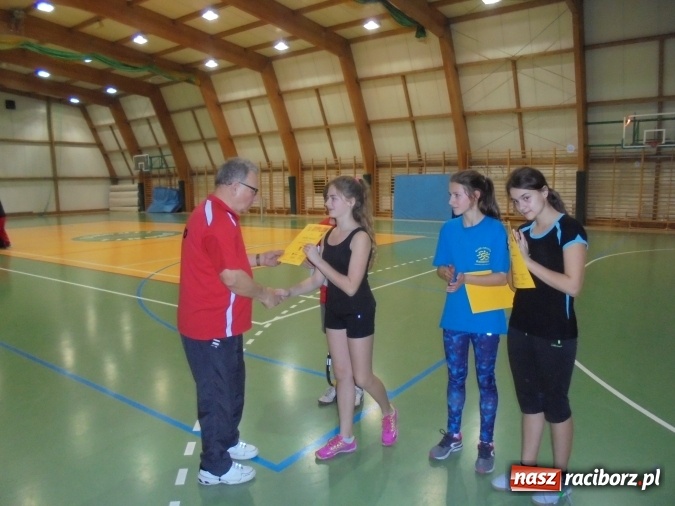 Zdjęcie w galerii na portalu naszraciborz.pl: Tenisowy turniej mikołajkowy  wiadomości z regionu