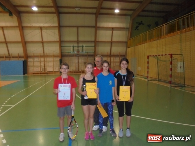 Zdjęcie w galerii na portalu naszraciborz.pl: Tenisowy turniej mikołajkowy  wiadomości z regionu