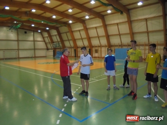 Zdjęcie w galerii na portalu naszraciborz.pl: Tenisowy turniej mikołajkowy  wiadomości z regionu