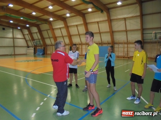Zdjęcie w galerii na portalu naszraciborz.pl: Tenisowy turniej mikołajkowy  wiadomości z regionu
