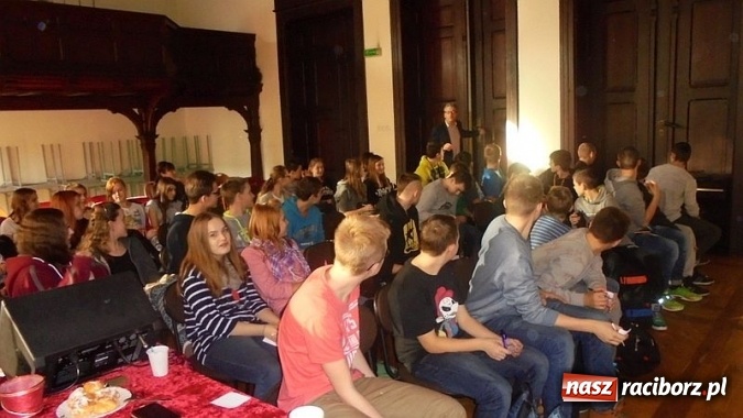 Zdjęcie w galerii na portalu naszraciborz.pl: Warsztaty z profilaktyki w Gimnazjum nr 5  wiadomości z regionu
