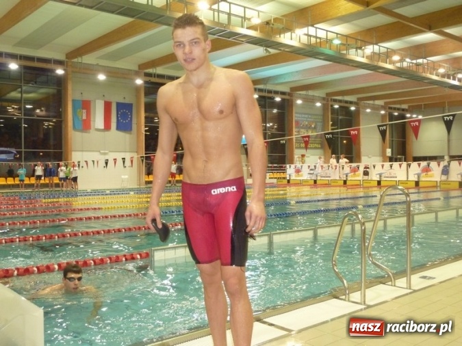 Zdjęcie w galerii na portalu naszraciborz.pl: Pływanie. Dobra postawa pływaków na Mistrzostwach Śląska Juniorów i  Mistrzostwach Opolszczyzny  wiadomości z regionu
