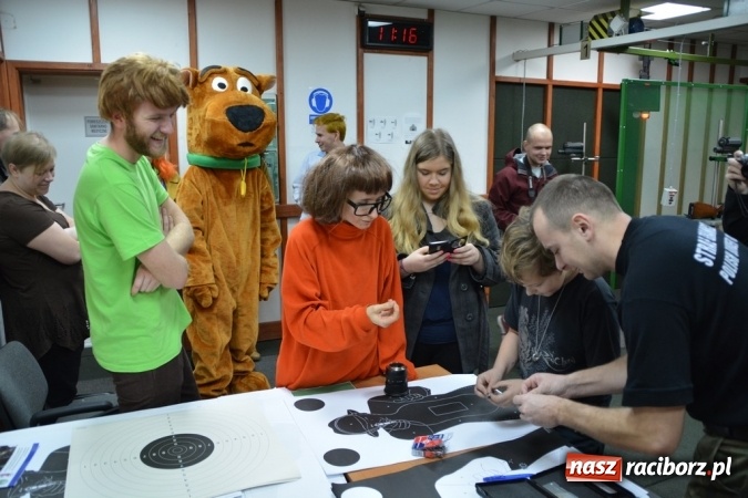 Zdjęcie w galerii na portalu naszraciborz.pl: Śląsko-Małopolski Oddział Straży Granicznej pomógł spełnić marzenie małego Kacpra wiadomości z regionu