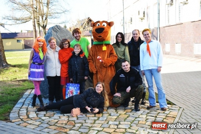 Zdjęcie w galerii na portalu naszraciborz.pl: Śląsko-Małopolski Oddział Straży Granicznej pomógł spełnić marzenie małego Kacpra wiadomości z regionu