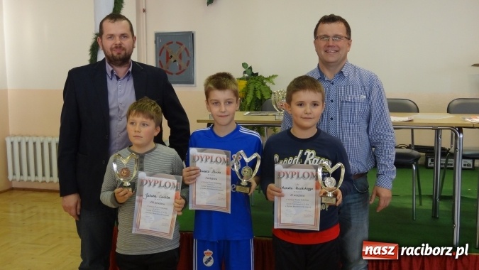 Zdjęcie w galerii na portalu naszraciborz.pl: W Bojanowie rozegrano turniej tenisa stołowego  wiadomości z regionu