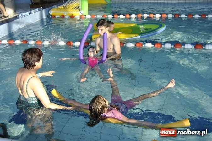 Zdjęcie w galerii na portalu naszraciborz.pl: Aktywne Mikołajki w H2Ostróg wiadomości z regionu