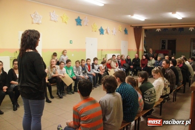 Zdjęcie w galerii na portalu naszraciborz.pl: Jaś i Małgosia na tropie, czyli zakończenie projektu w ZSP Wojnowice wiadomości z regionu