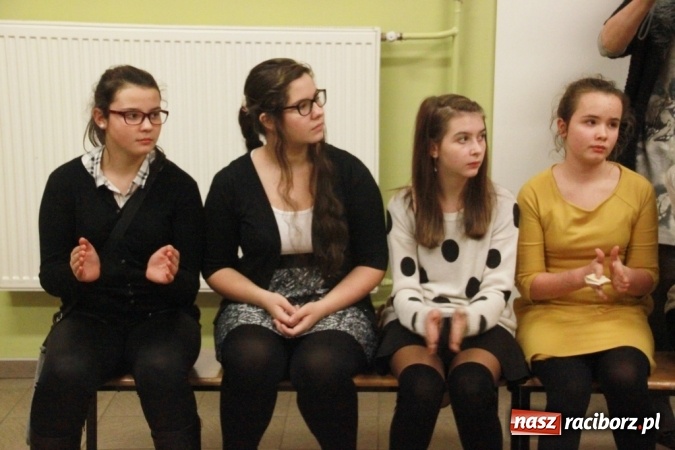 Zdjęcie w galerii na portalu naszraciborz.pl: Jaś i Małgosia na tropie, czyli zakończenie projektu w ZSP Wojnowice wiadomości z regionu