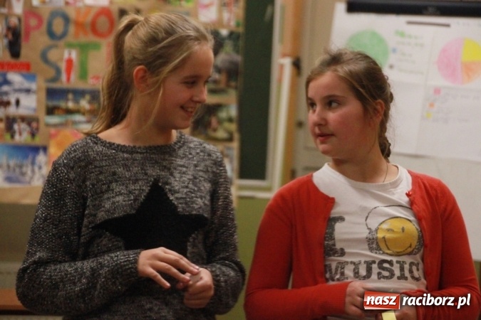 Zdjęcie w galerii na portalu naszraciborz.pl: Jaś i Małgosia na tropie, czyli zakończenie projektu w ZSP Wojnowice wiadomości z regionu