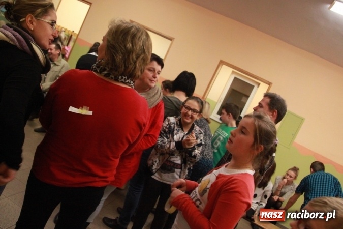 Zdjęcie w galerii na portalu naszraciborz.pl: Jaś i Małgosia na tropie, czyli zakończenie projektu w ZSP Wojnowice wiadomości z regionu