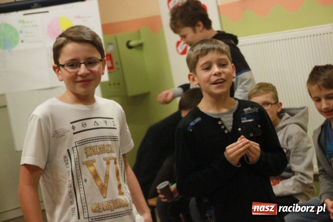 Zdjęcie w galerii na portalu naszraciborz.pl: Jaś i Małgosia na tropie, czyli zakończenie projektu w ZSP Wojnowice wiadomości z regionu