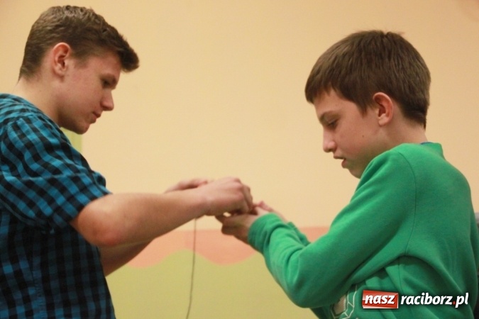 Zdjęcie w galerii na portalu naszraciborz.pl: Jaś i Małgosia na tropie, czyli zakończenie projektu w ZSP Wojnowice wiadomości z regionu