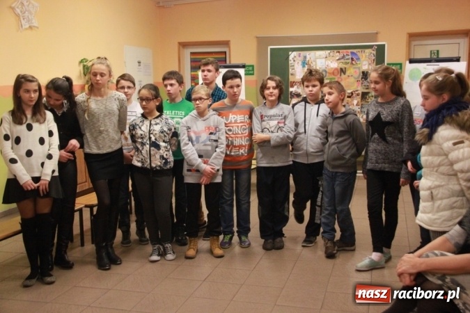 Zdjęcie w galerii na portalu naszraciborz.pl: Jaś i Małgosia na tropie, czyli zakończenie projektu w ZSP Wojnowice wiadomości z regionu