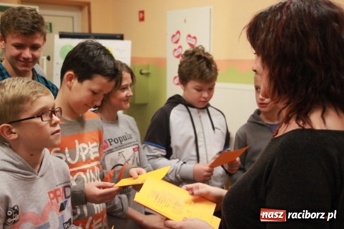 Zdjęcie w galerii na portalu naszraciborz.pl: Jaś i Małgosia na tropie, czyli zakończenie projektu w ZSP Wojnowice wiadomości z regionu