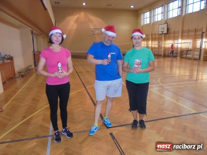 Zdjęcie w galerii na portalu naszraciborz.pl: Sportowe spotkanie mikołajkowe w TKKF Rafako  wiadomości z regionu