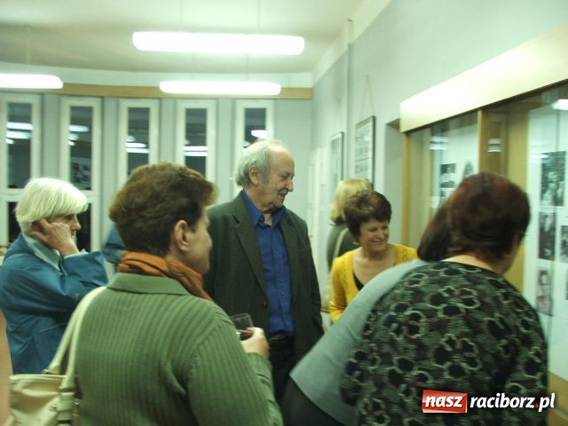 Zdjęcie w galerii na portalu naszraciborz.pl: Odkłamywanie legendy Marka Hłaski wiadomości z regionu