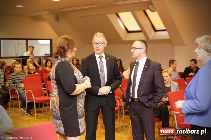 Zdjęcie w galerii na portalu naszraciborz.pl: Medyczne i dydaktyczne aspekty aktywności fizycznej dzieci i młodzieży - konferencja dla studentów, trenerów i nauczycieli na Zamku Piastowskim wiadomości z regionu