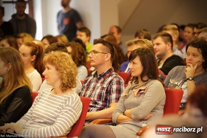 Zdjęcie w galerii na portalu naszraciborz.pl: Medyczne i dydaktyczne aspekty aktywności fizycznej dzieci i młodzieży - konferencja dla studentów, trenerów i nauczycieli na Zamku Piastowskim wiadomości z regionu