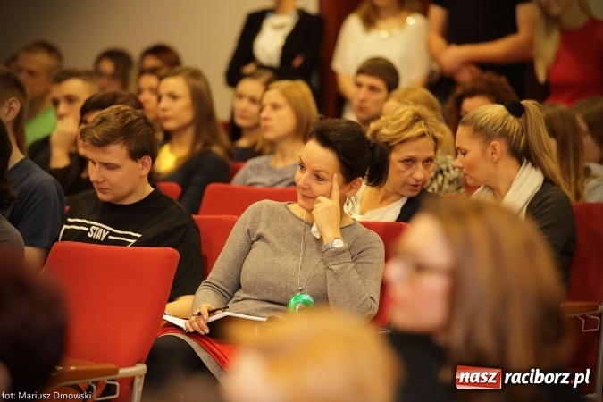 Zdjęcie w galerii na portalu naszraciborz.pl: Medyczne i dydaktyczne aspekty aktywności fizycznej dzieci i młodzieży - konferencja dla studentów, trenerów i nauczycieli na Zamku Piastowskim wiadomości z regionu