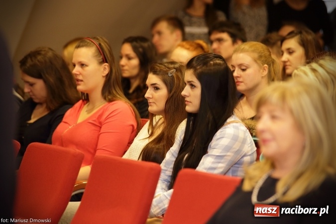 Zdjęcie w galerii na portalu naszraciborz.pl: Medyczne i dydaktyczne aspekty aktywności fizycznej dzieci i młodzieży - konferencja dla studentów, trenerów i nauczycieli na Zamku Piastowskim wiadomości z regionu