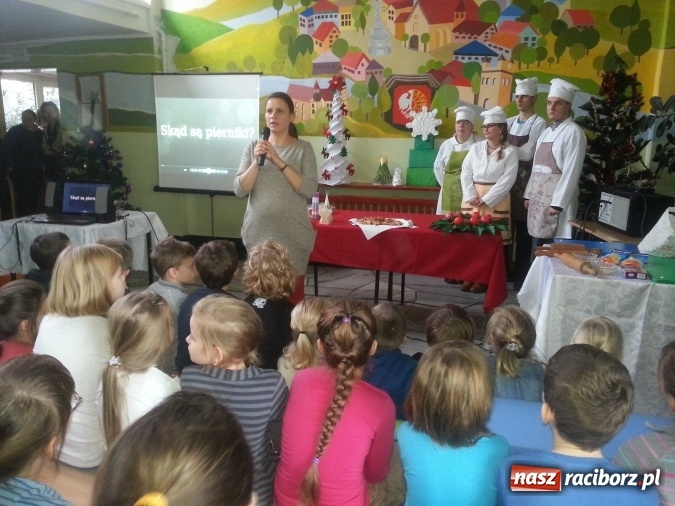 Zdjęcie w galerii na portalu naszraciborz.pl: Święto piernika w Zespole Szkół Specjalnych w Raciborzu wiadomości z regionu