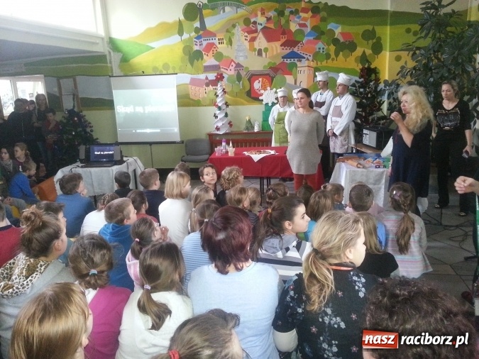 Zdjęcie w galerii na portalu naszraciborz.pl: Święto piernika w Zespole Szkół Specjalnych w Raciborzu wiadomości z regionu