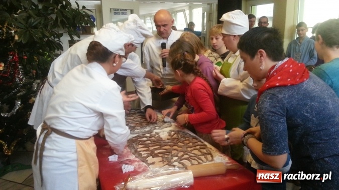 Zdjęcie w galerii na portalu naszraciborz.pl: Święto piernika w Zespole Szkół Specjalnych w Raciborzu wiadomości z regionu