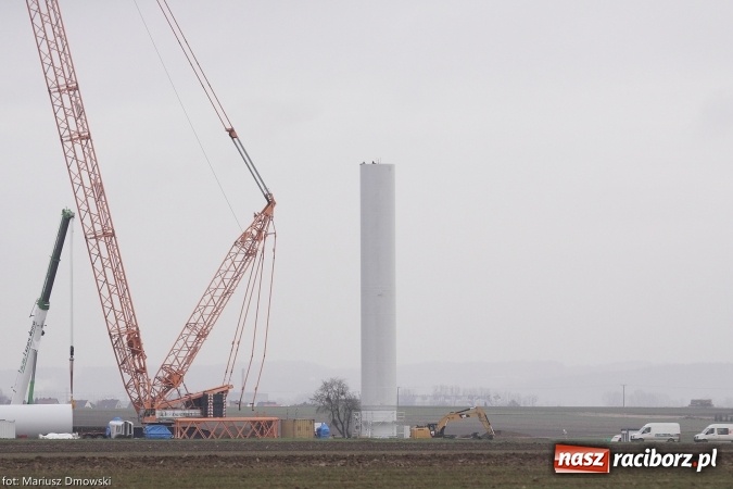 Zdjęcie w galerii na portalu naszraciborz.pl: Wojnowice. Budowa wiatraka wstrzymana. Inwestor odstąpił od projektu wiadomości z regionu