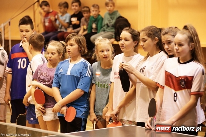 Zdjęcie w galerii na portalu naszraciborz.pl: Gminny Turniej Tenisa Stołowego im. Krystyny Gasilewskiej w Krzanowicach wiadomości z regionu