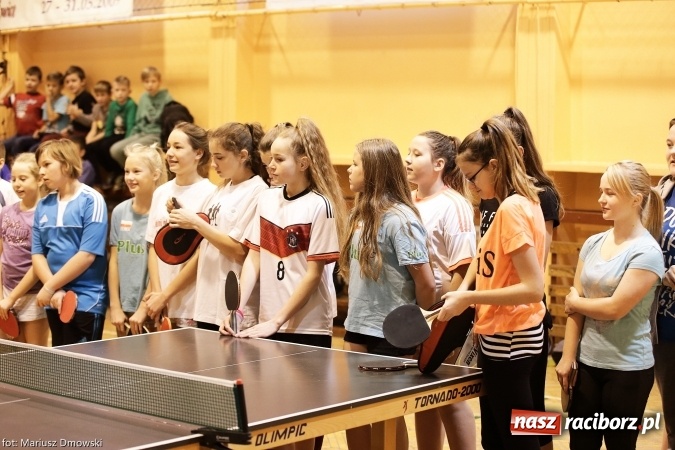 Zdjęcie w galerii na portalu naszraciborz.pl: Gminny Turniej Tenisa Stołowego im. Krystyny Gasilewskiej w Krzanowicach wiadomości z regionu
