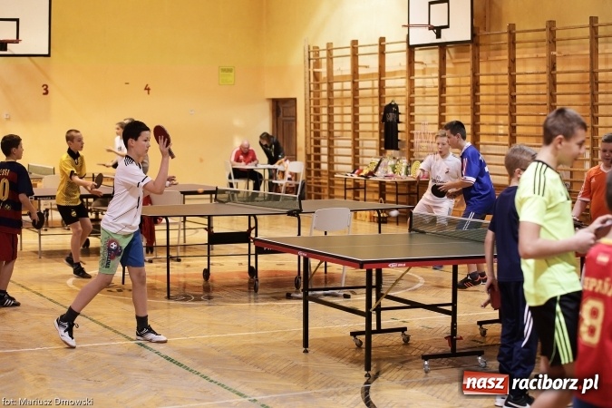 Zdjęcie w galerii na portalu naszraciborz.pl: Gminny Turniej Tenisa Stołowego im. Krystyny Gasilewskiej w Krzanowicach wiadomości z regionu