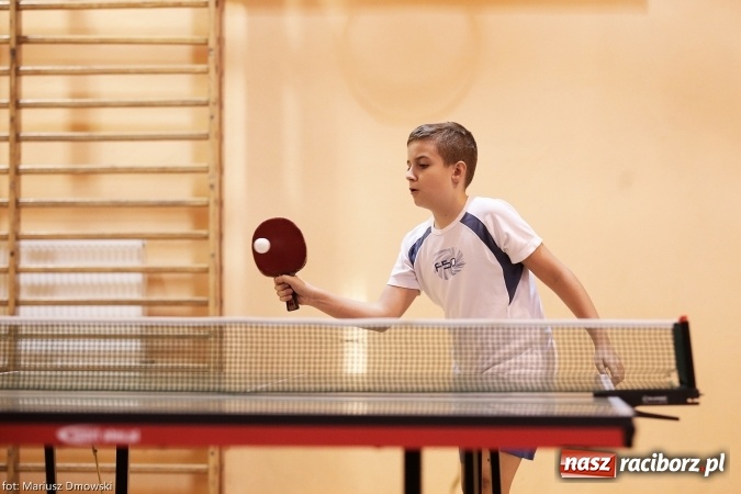 Zdjęcie w galerii na portalu naszraciborz.pl: Gminny Turniej Tenisa Stołowego im. Krystyny Gasilewskiej w Krzanowicach wiadomości z regionu