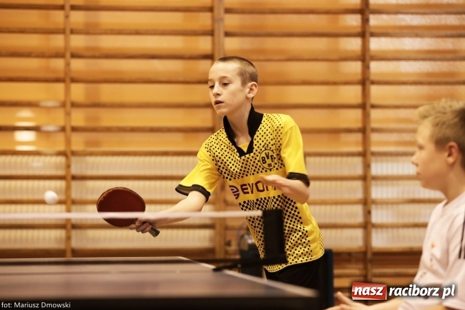 Zdjęcie w galerii na portalu naszraciborz.pl: Gminny Turniej Tenisa Stołowego im. Krystyny Gasilewskiej w Krzanowicach wiadomości z regionu