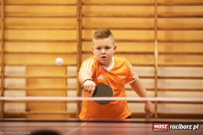 Zdjęcie w galerii na portalu naszraciborz.pl: Gminny Turniej Tenisa Stołowego im. Krystyny Gasilewskiej w Krzanowicach wiadomości z regionu