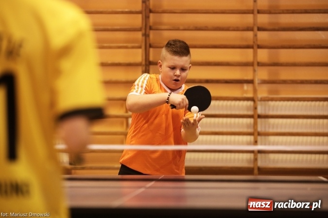 Zdjęcie w galerii na portalu naszraciborz.pl: Gminny Turniej Tenisa Stołowego im. Krystyny Gasilewskiej w Krzanowicach wiadomości z regionu