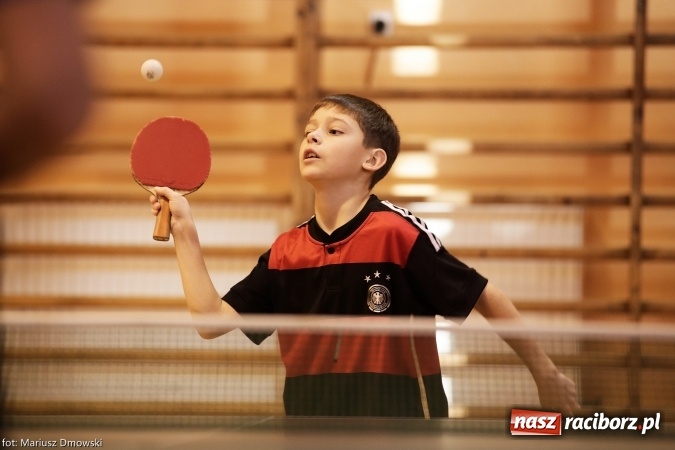 Zdjęcie w galerii na portalu naszraciborz.pl: Gminny Turniej Tenisa Stołowego im. Krystyny Gasilewskiej w Krzanowicach wiadomości z regionu