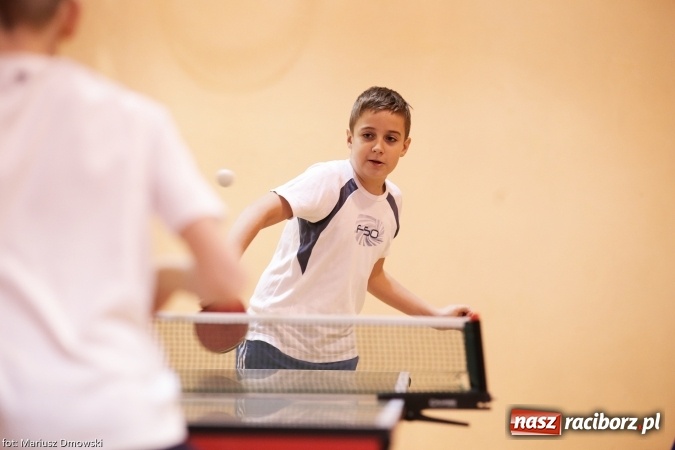 Zdjęcie w galerii na portalu naszraciborz.pl: Gminny Turniej Tenisa Stołowego im. Krystyny Gasilewskiej w Krzanowicach wiadomości z regionu