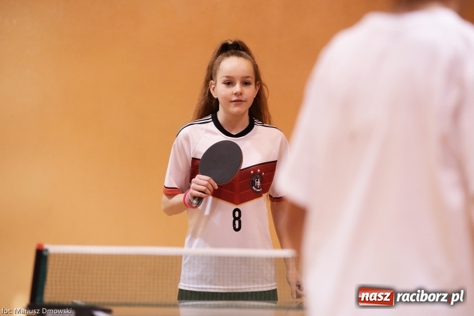 Zdjęcie w galerii na portalu naszraciborz.pl: Gminny Turniej Tenisa Stołowego im. Krystyny Gasilewskiej w Krzanowicach wiadomości z regionu
