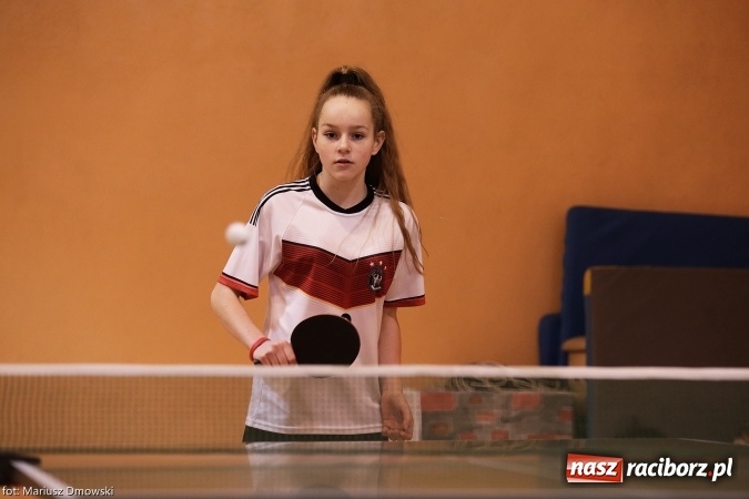 Zdjęcie w galerii na portalu naszraciborz.pl: Gminny Turniej Tenisa Stołowego im. Krystyny Gasilewskiej w Krzanowicach wiadomości z regionu