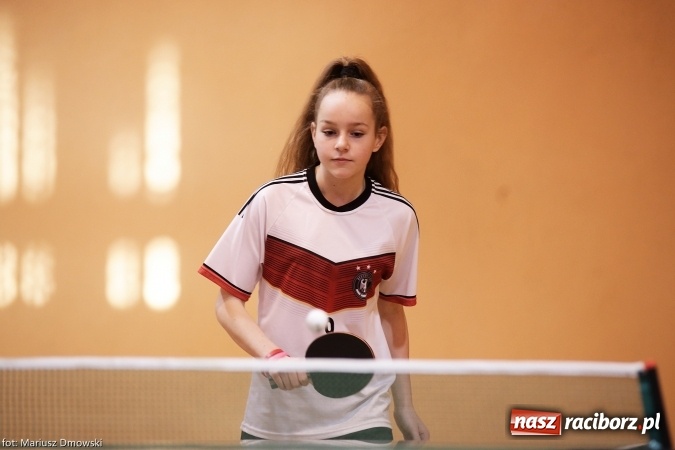 Zdjęcie w galerii na portalu naszraciborz.pl: Gminny Turniej Tenisa Stołowego im. Krystyny Gasilewskiej w Krzanowicach wiadomości z regionu