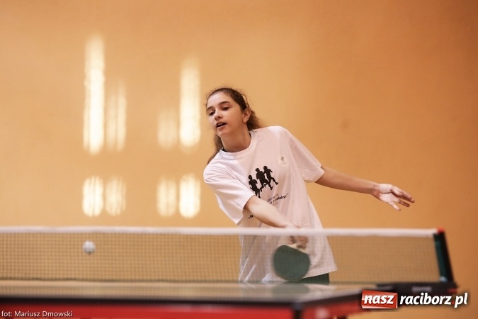 Zdjęcie w galerii na portalu naszraciborz.pl: Gminny Turniej Tenisa Stołowego im. Krystyny Gasilewskiej w Krzanowicach wiadomości z regionu
