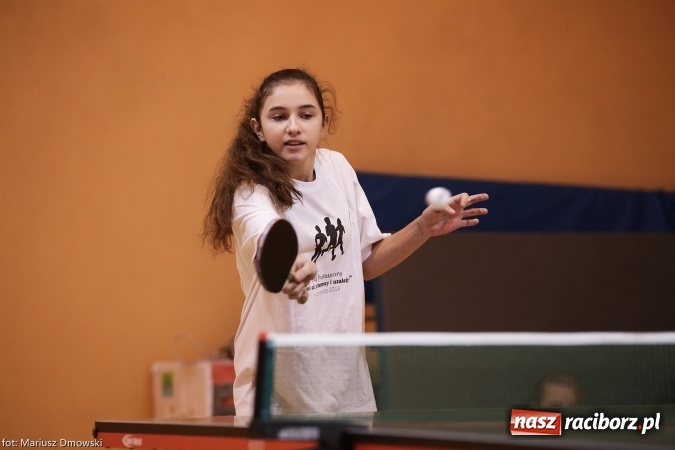 Zdjęcie w galerii na portalu naszraciborz.pl: Gminny Turniej Tenisa Stołowego im. Krystyny Gasilewskiej w Krzanowicach wiadomości z regionu